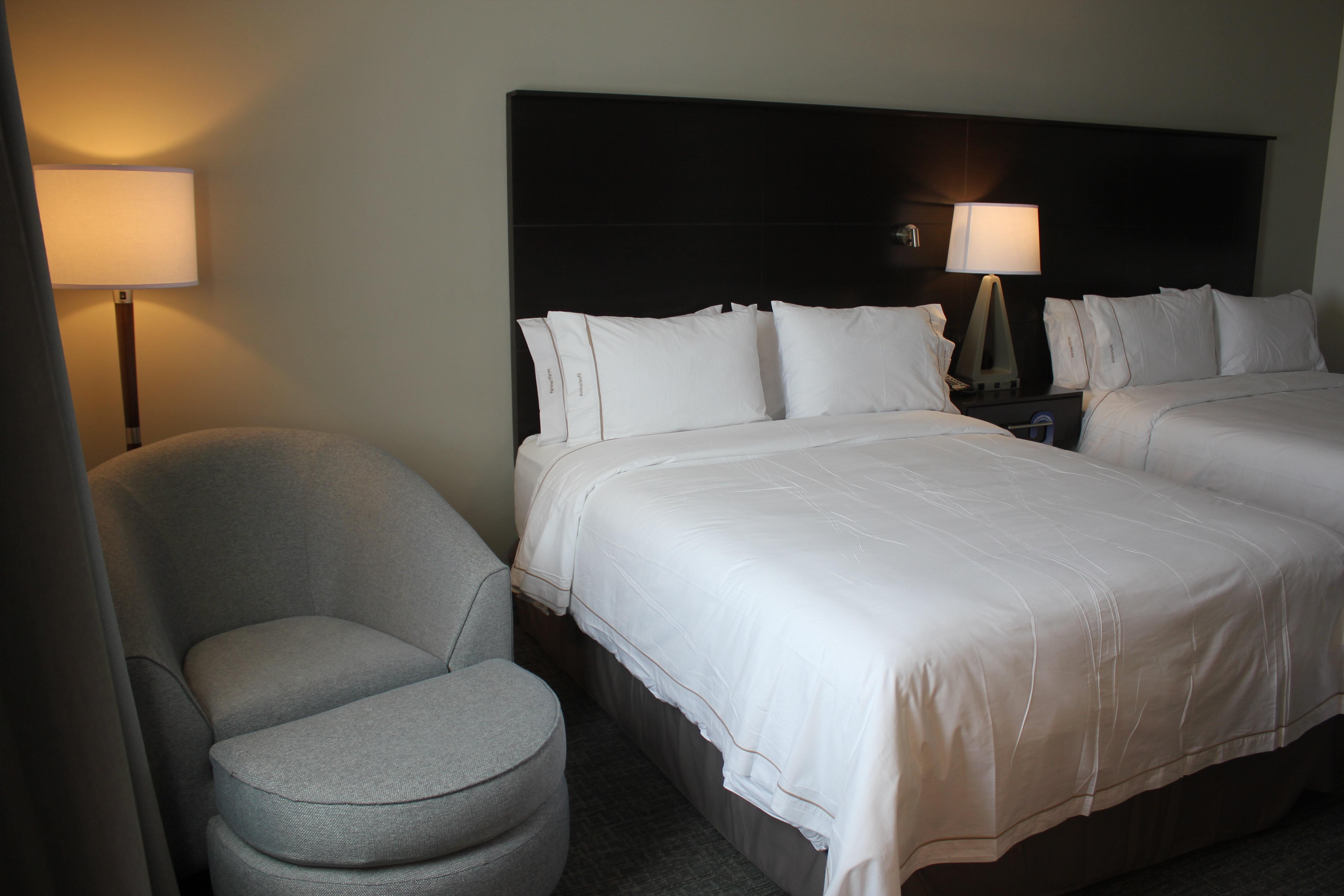 Holiday Inn Express & Suites Silao Aeropuerto Terminal By Ihg Exterior photo