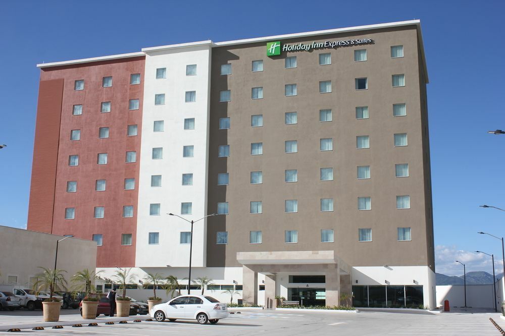 Holiday Inn Express & Suites Silao Aeropuerto Terminal By Ihg Exterior photo
